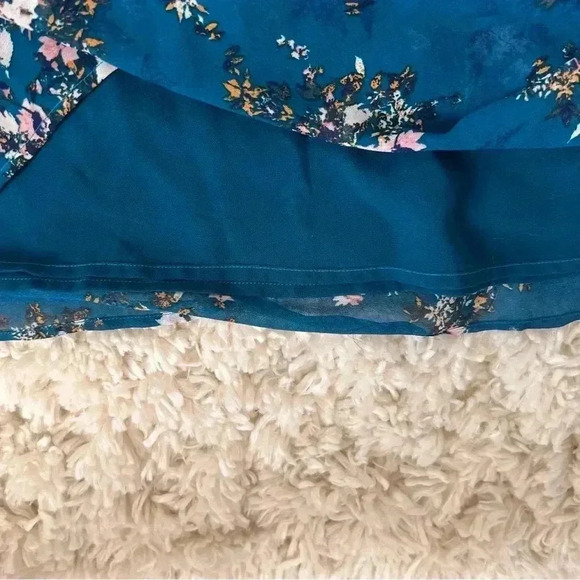 W A Y F Women Floral Blouse - size L - Picture 7 of 8